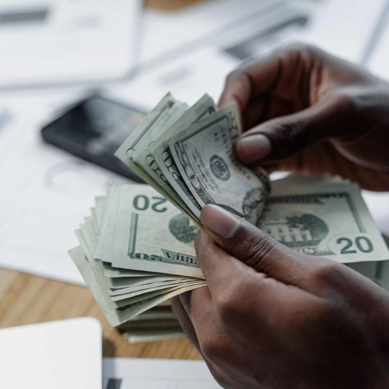 Quick Cash Home Sales in Memphis: How They Work & What Sellers Save