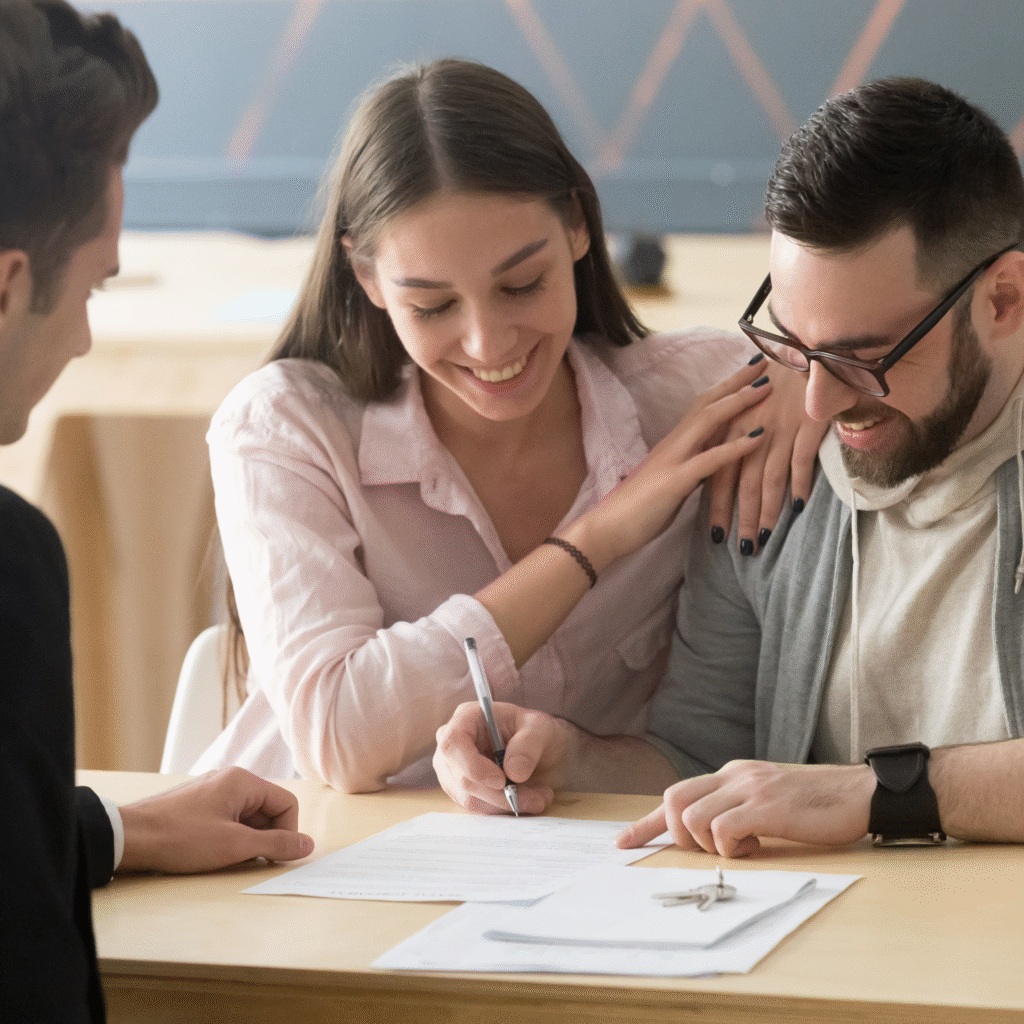 Selling With a Mortgage in Memphis: How Payoffs, Equity & Closing Work